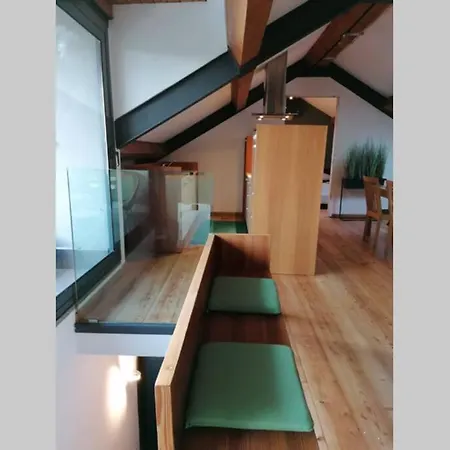 Apartman 01 Attic Mansarda Secondo Piano No Ascensore No