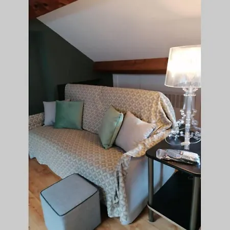 01 Attic Mansarda Secondo Piano No Ascensore No Arona