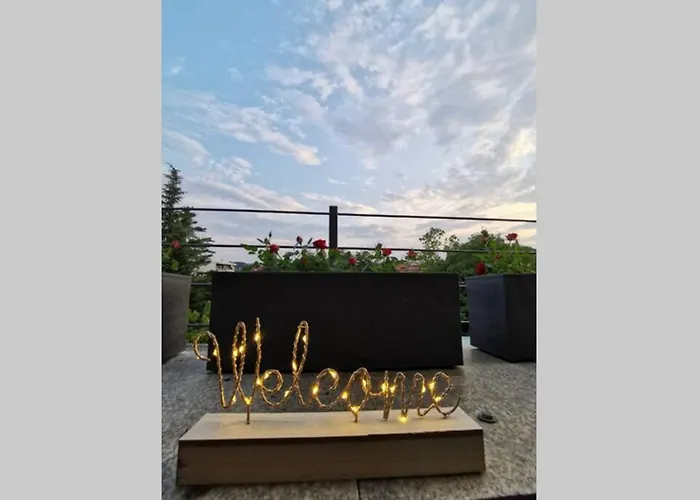 01 Attic Mansarda Secondo Piano No Ascensore No Апартаменты