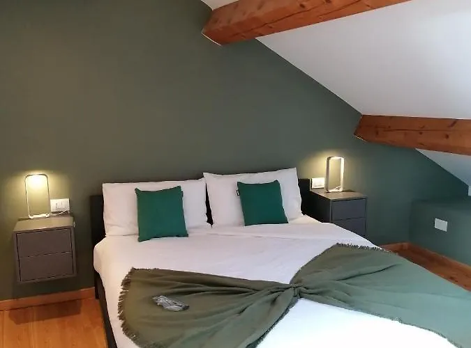 Апартаменты 01 Attic Mansarda Secondo Piano No Ascensore No